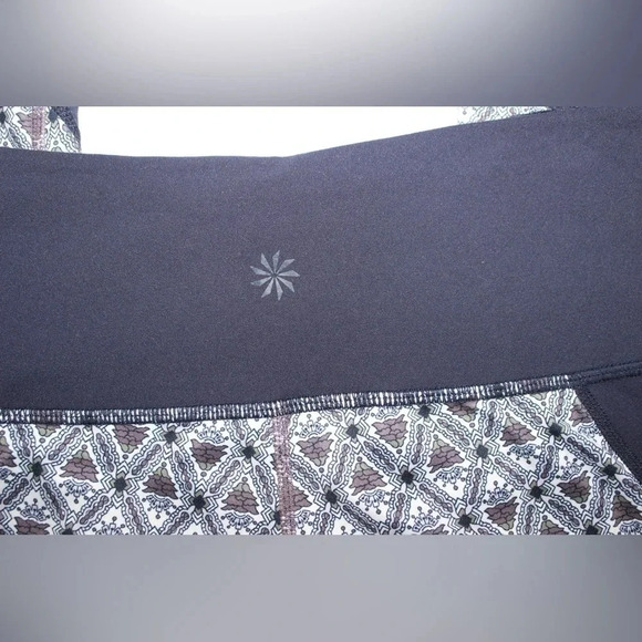 Women’s Athleta Mantra Mosaic Mesh Cropped High Rise Activewear Leggings Small - Picture 9 of 13